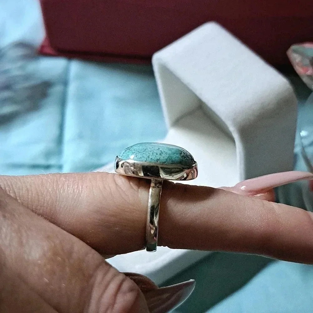 Large Sierra Nevada Turquoise Solitaire Ring In 925 Sterling Silver.